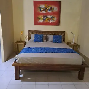 Konukevi Shalana Homestay- Formerly Teka Teki House, Seminyak